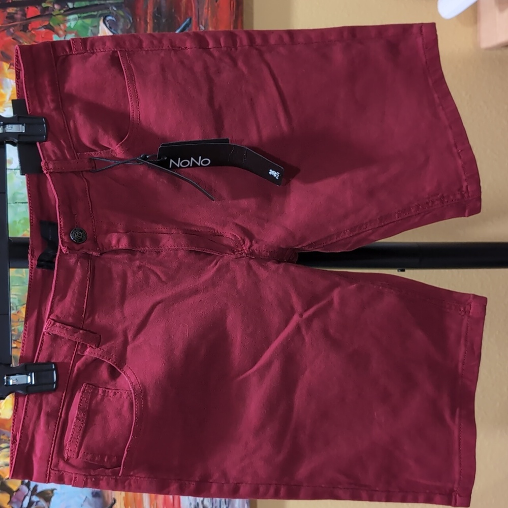 NONO MALDONADO VINTAGE CRANBERRY STRETCH SHORT SIZE 36 NWT